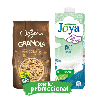 Granola de chocolate e bebida de arroz