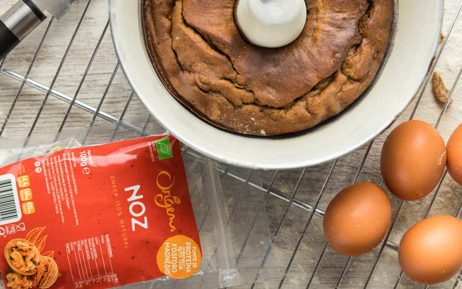 Bolo com Nozes Biológicas Origens Bio