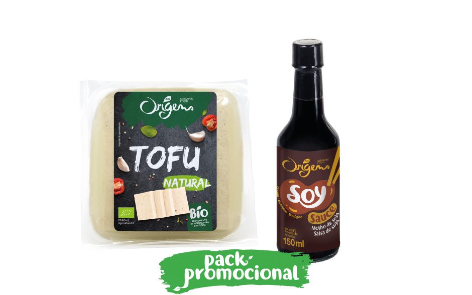 Tofu natural e molho de soja biológicos