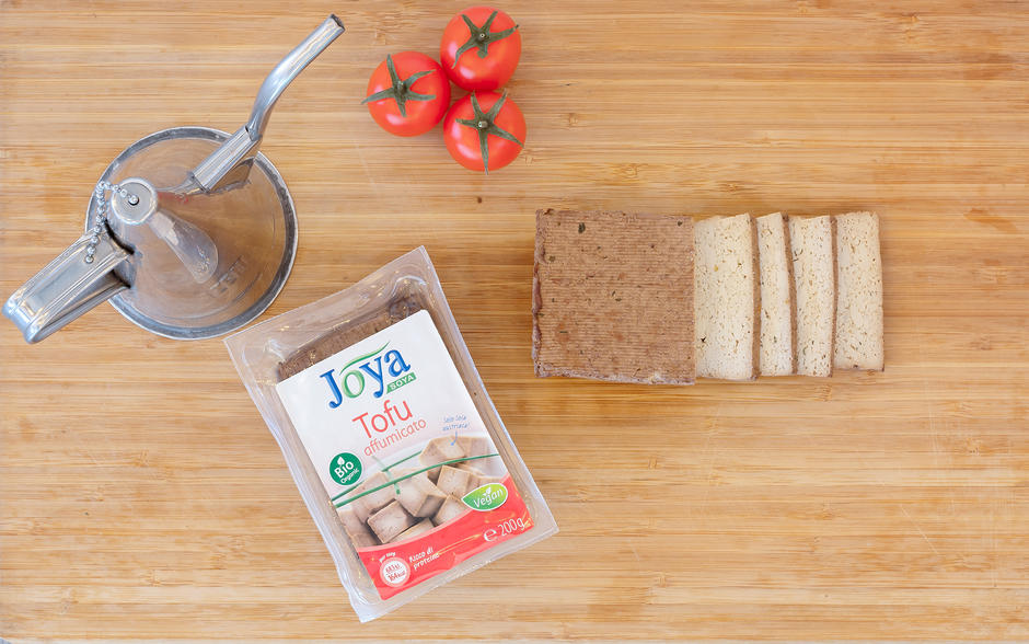Apresentação do Tofu Fumado Origens Bio biológico