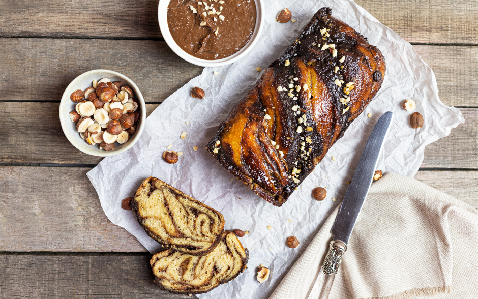 Babka de Creme de Cacau e Avelãs