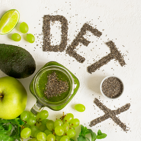 conjunto de ingredientes verdes ideais para detox após as festas